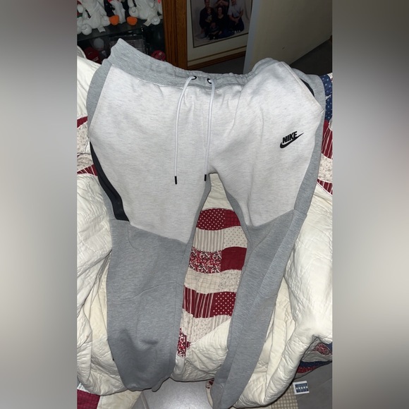 Nike tech